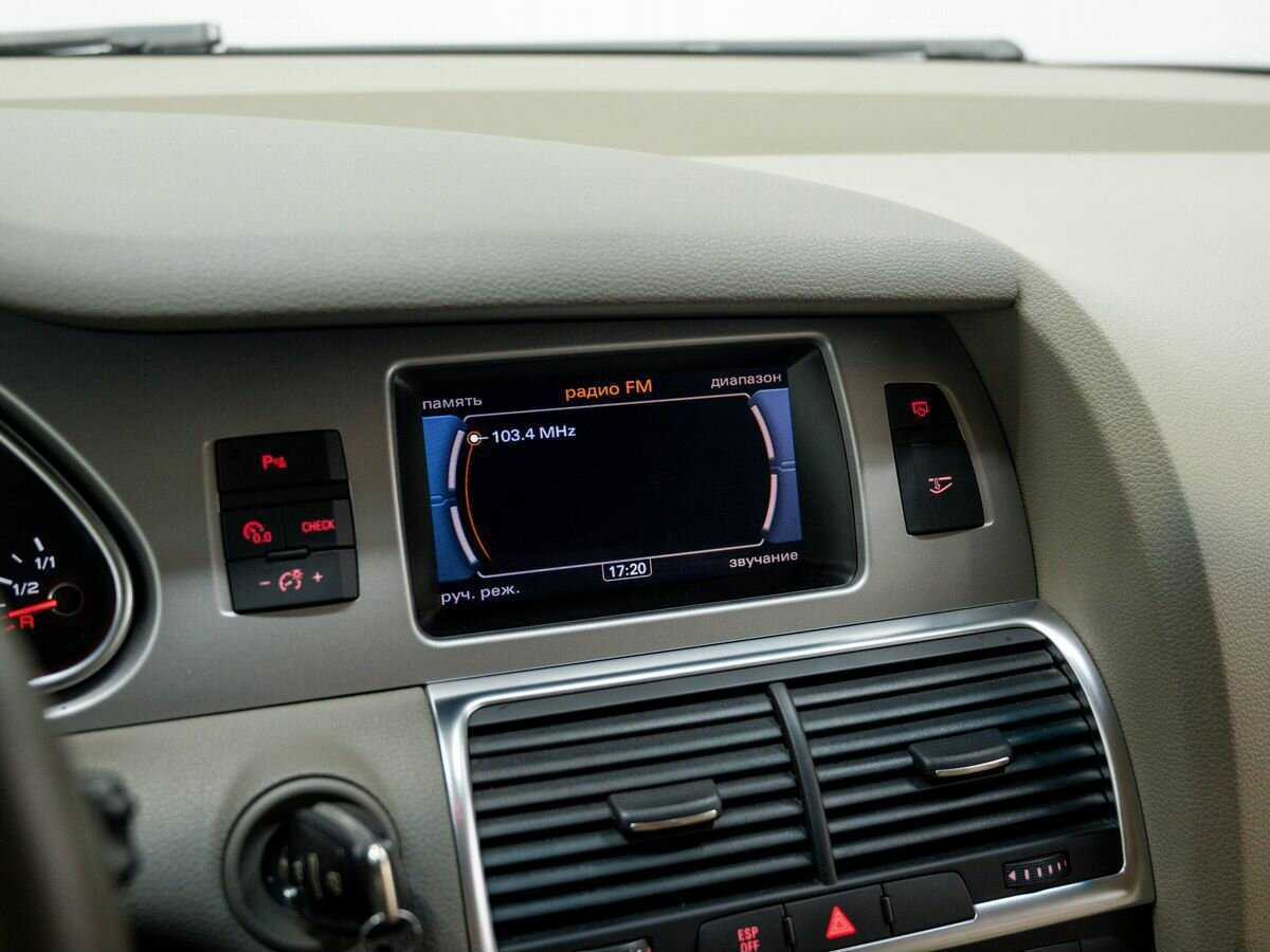 Audi Q7 2010 года с пробегом. Фото: #20