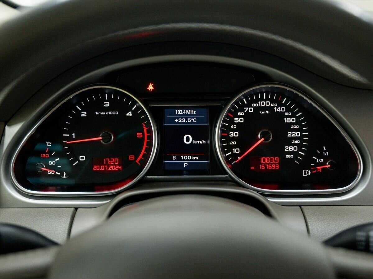 Audi Q7 2010 года с пробегом. Фото: #21