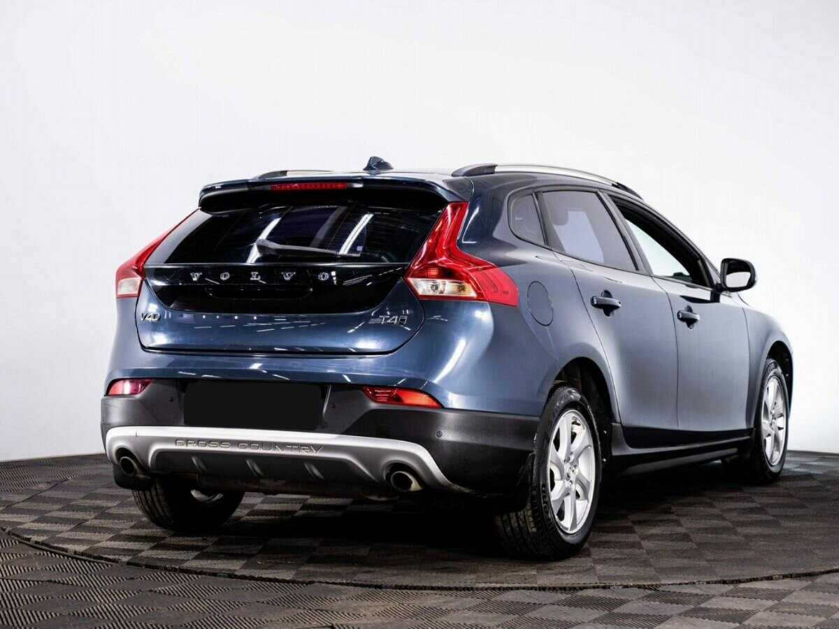 Volvo V40 Cross Country 2017 года с пробегом. Фото: #5