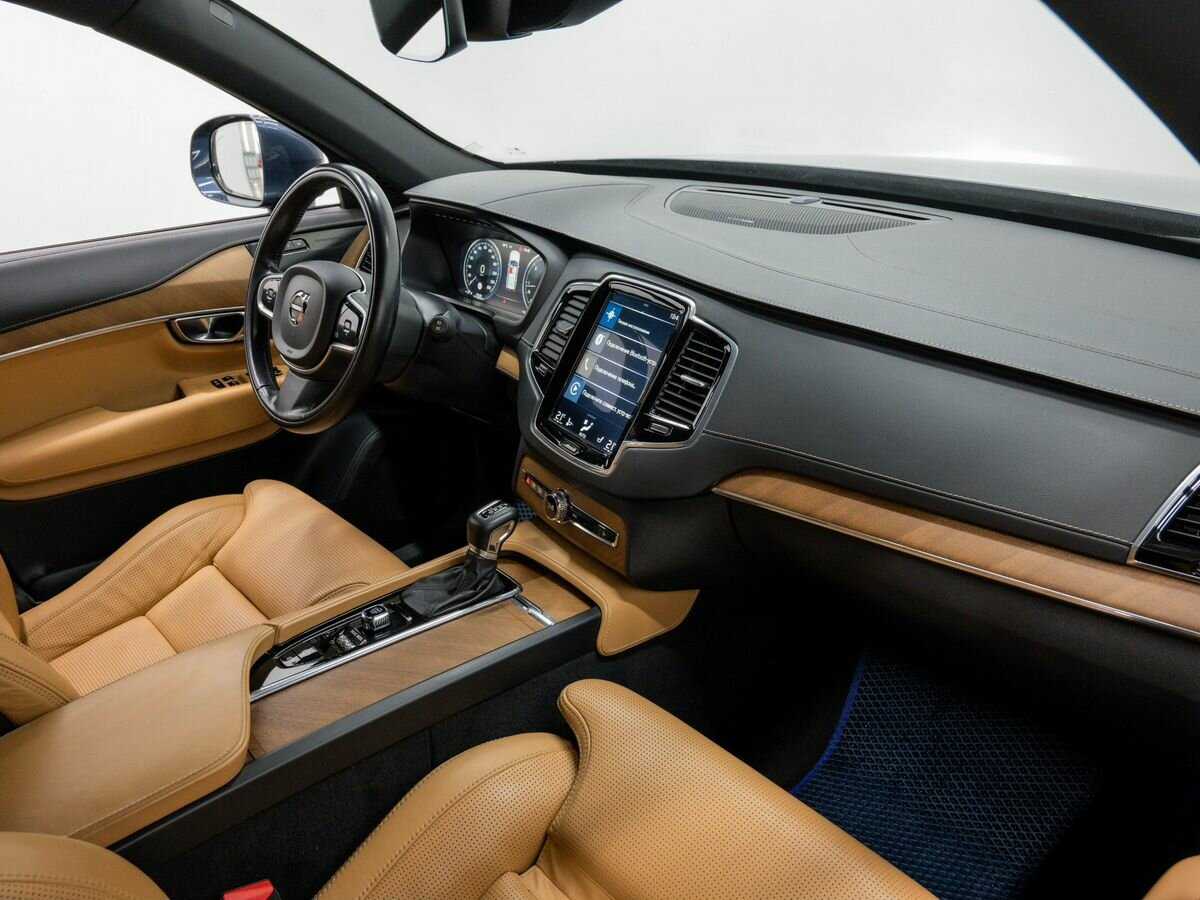 Volvo XC90 2018 года с пробегом. Фото: #6