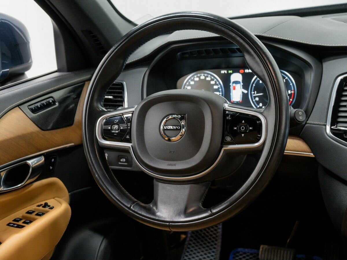 Volvo XC90 2018 года с пробегом. Фото: #10