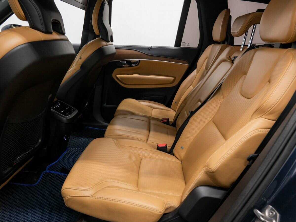 Volvo XC90 2018 года с пробегом. Фото: #12