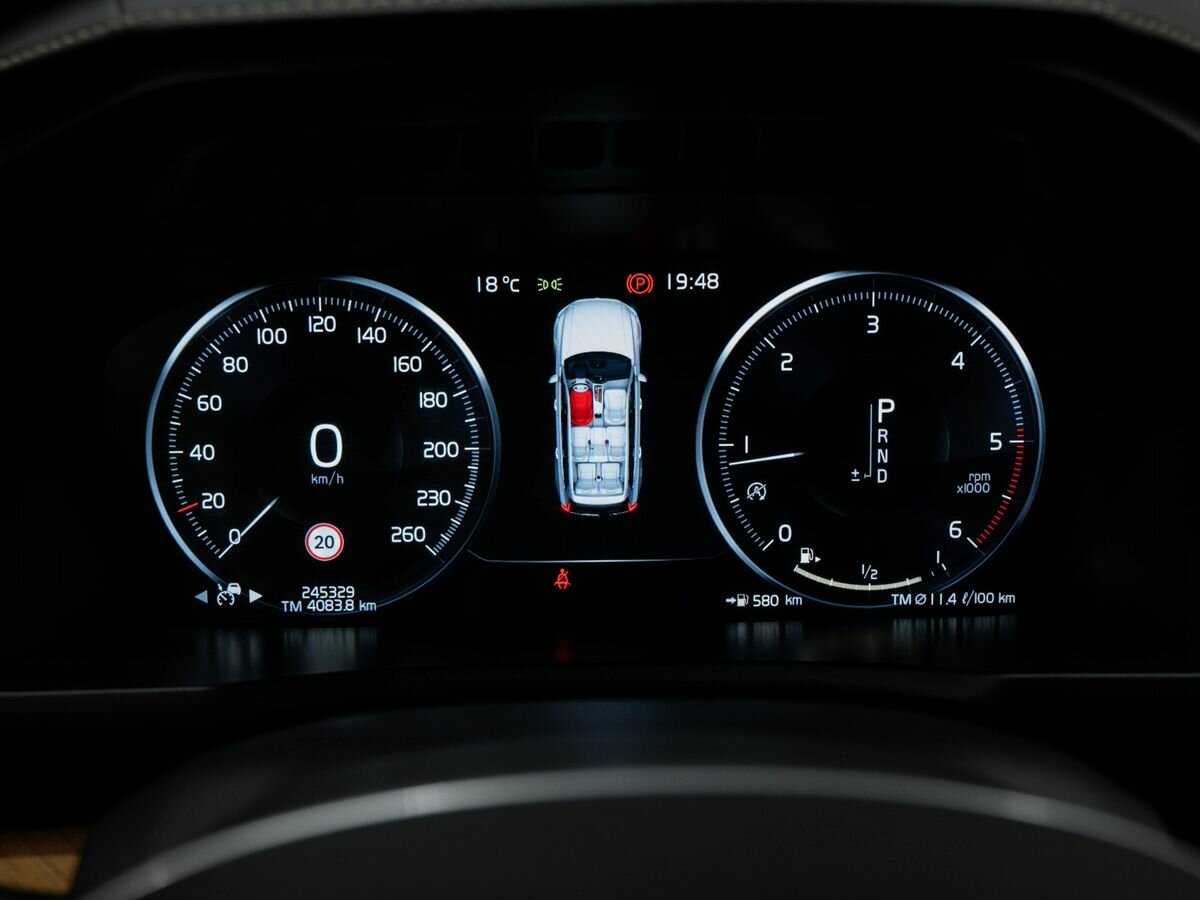 Volvo XC90 2018 года с пробегом. Фото: #21