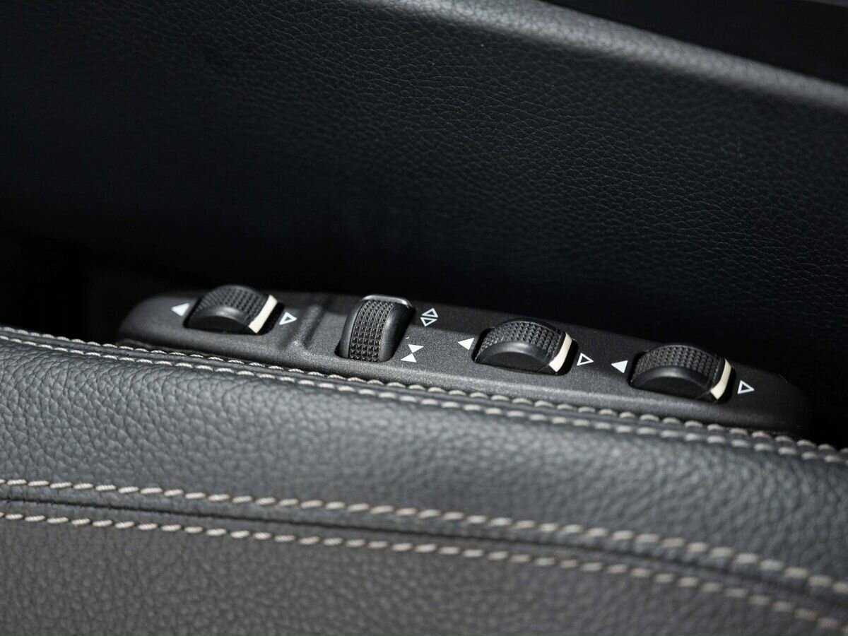 Mercedes-Benz E-Класс 2013 года с пробегом. Фото: #17