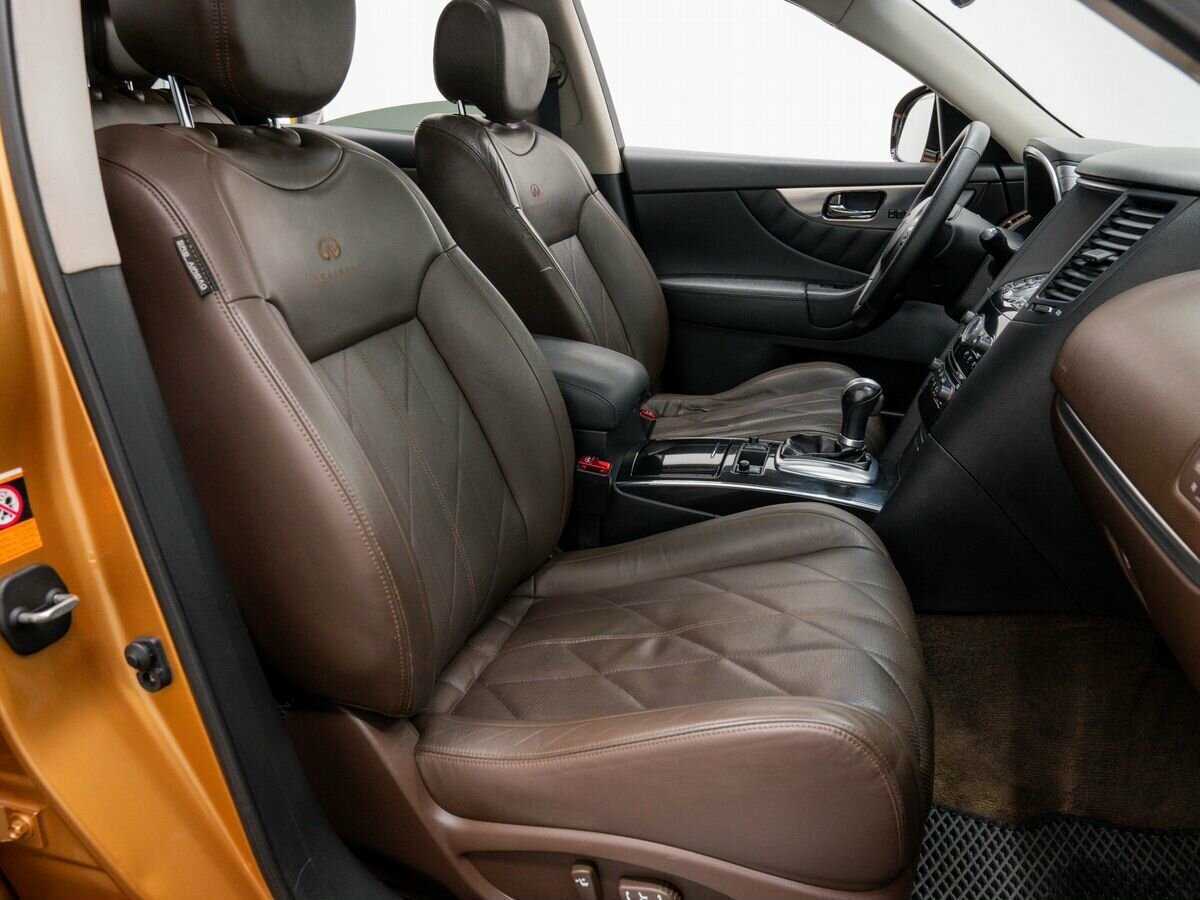 Infiniti FX 2009 года с пробегом. Фото: #7