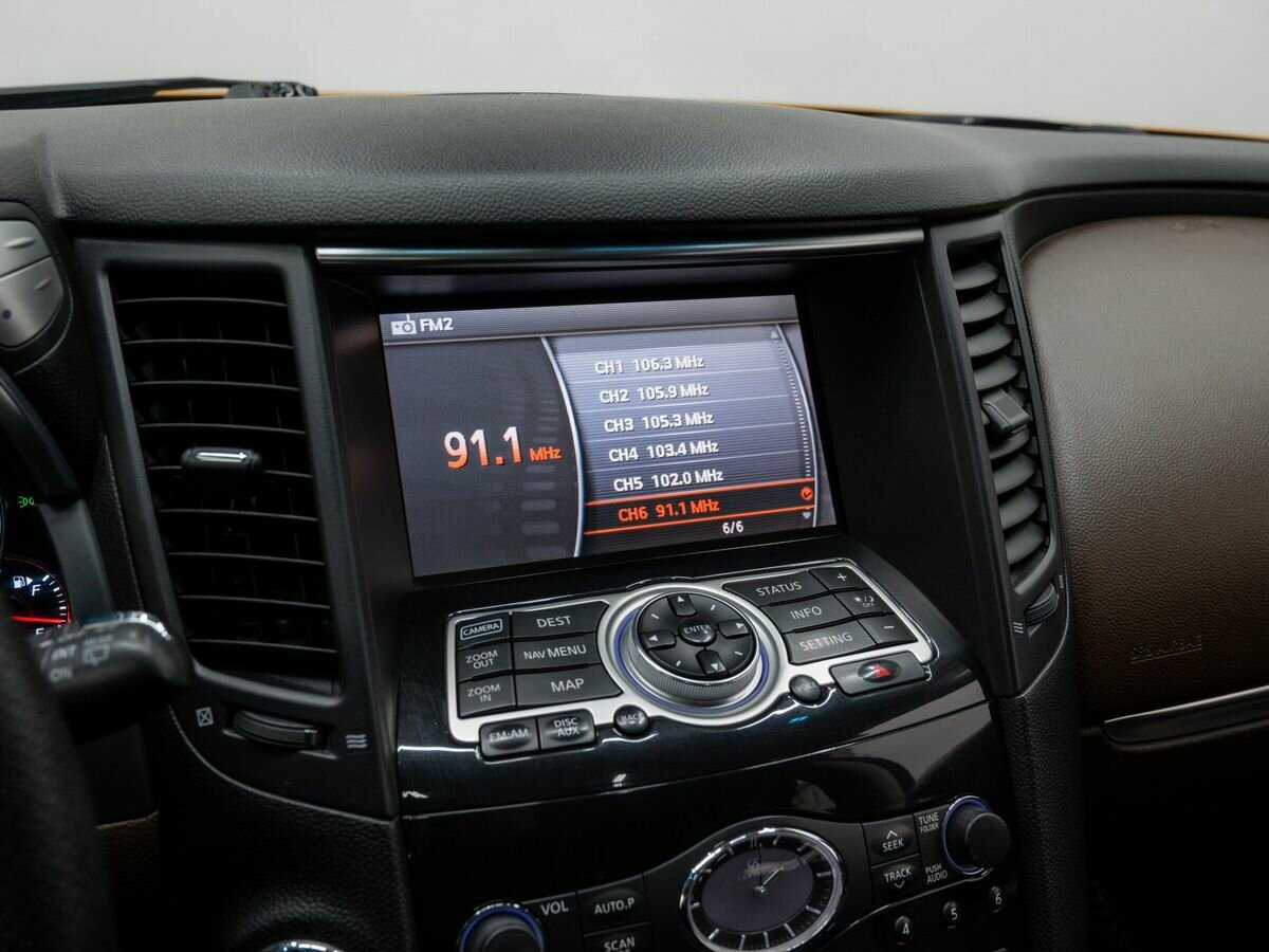 Infiniti FX 2009 года с пробегом. Фото: #21