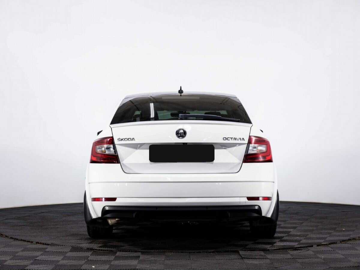 Skoda Octavia 2017 года с пробегом. Фото: #4