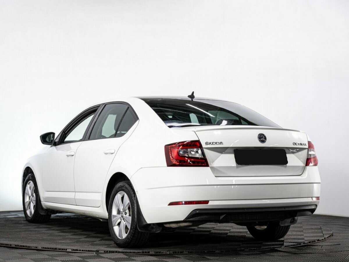 Skoda Octavia 2018 года с пробегом. Фото: #5