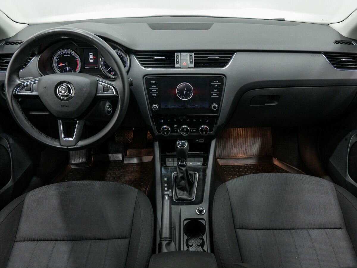 Skoda Octavia 2018 года с пробегом. Фото: #8