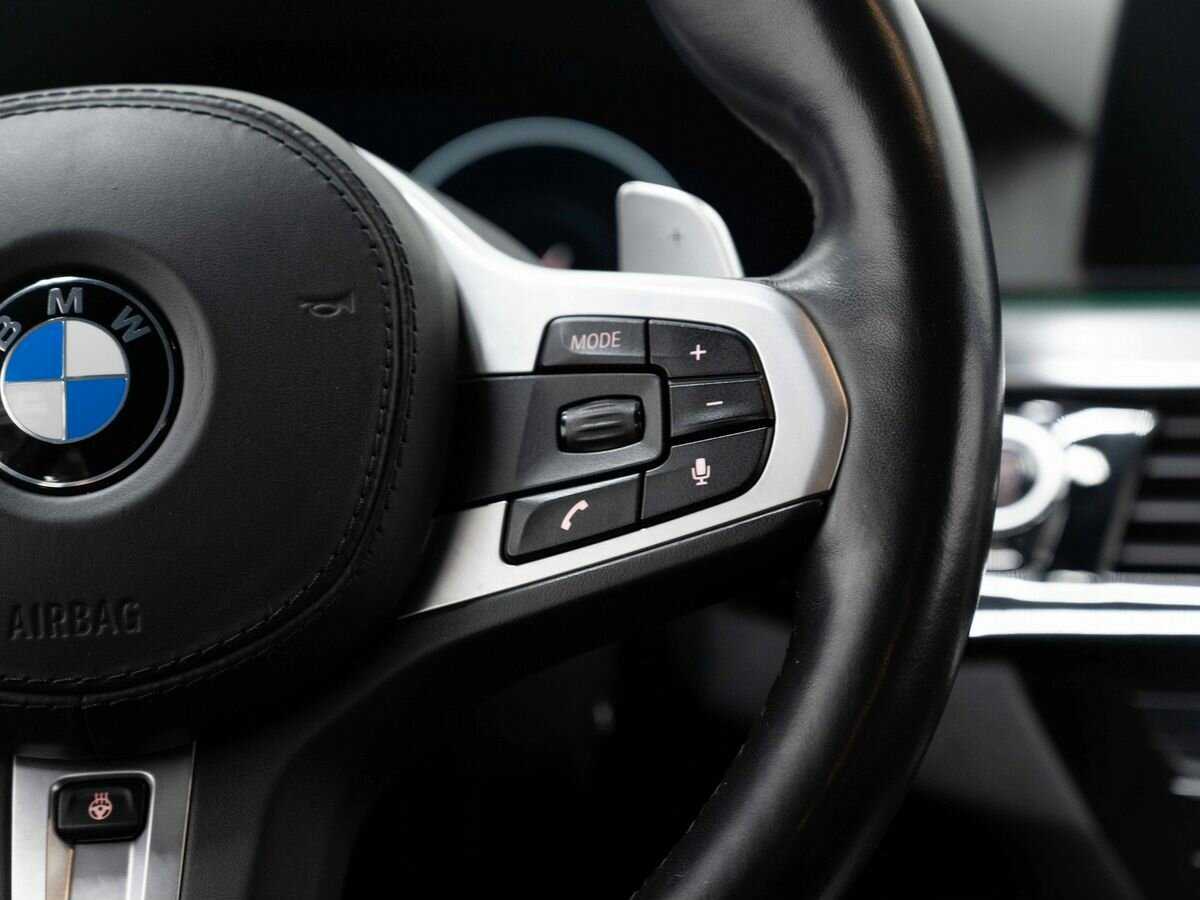 BMW 5 серии 2018 года с пробегом. Фото: #16