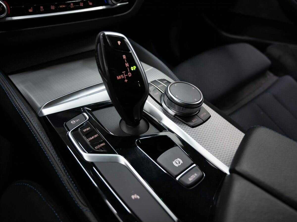 BMW 5 серии 2018 года с пробегом. Фото: #20