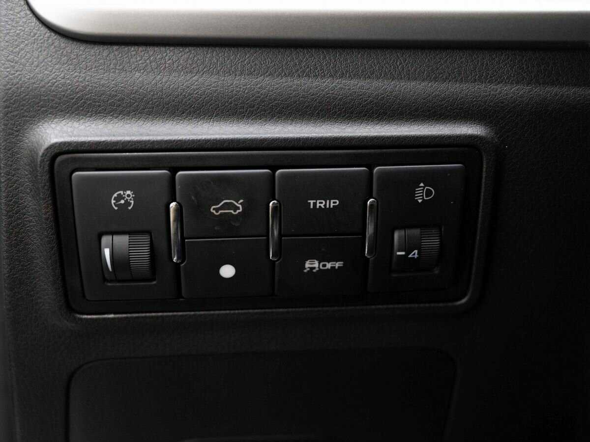 Geely Emgrand 7 2020 года с пробегом. Фото: #16