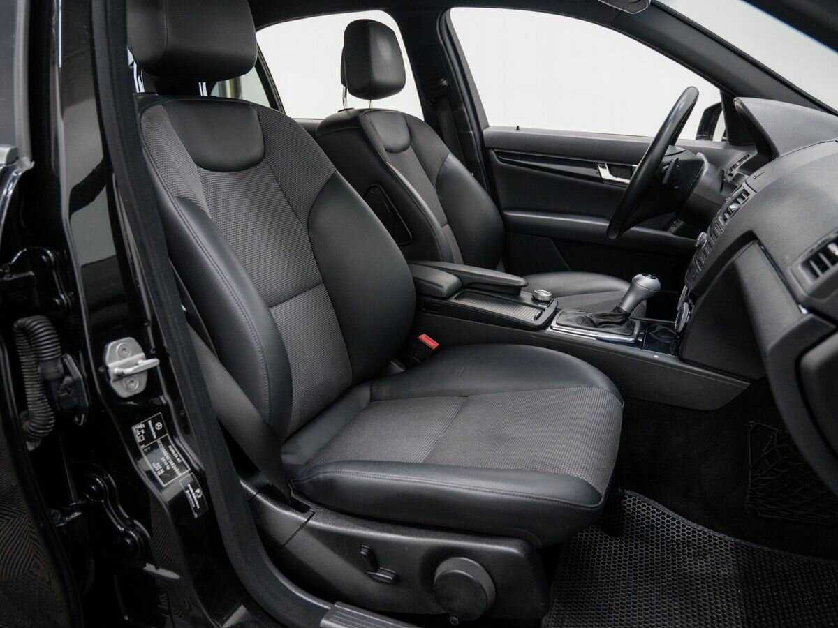 Mercedes-Benz C-Класс 2010 года с пробегом. Фото: #7