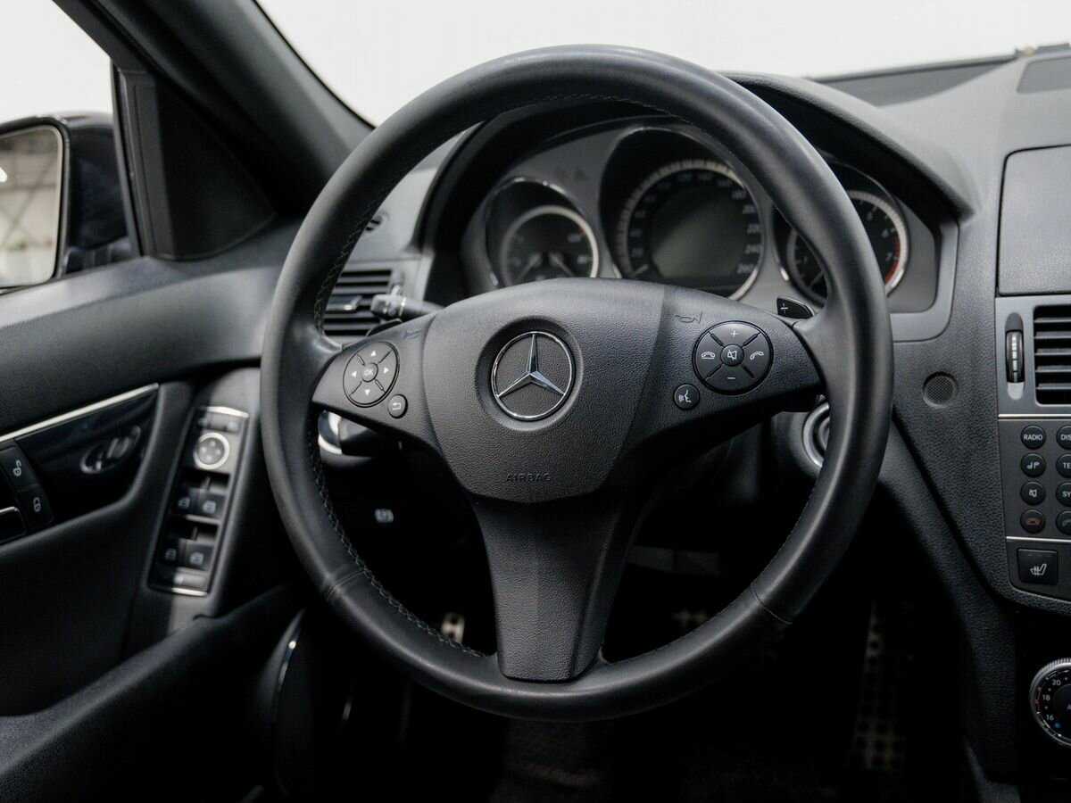 Mercedes-Benz C-Класс 2010 года с пробегом. Фото: #10