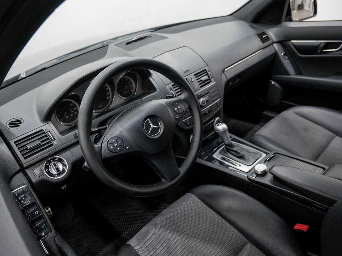 Mercedes-Benz C-Класс 2010 года с пробегом. Фото: #12