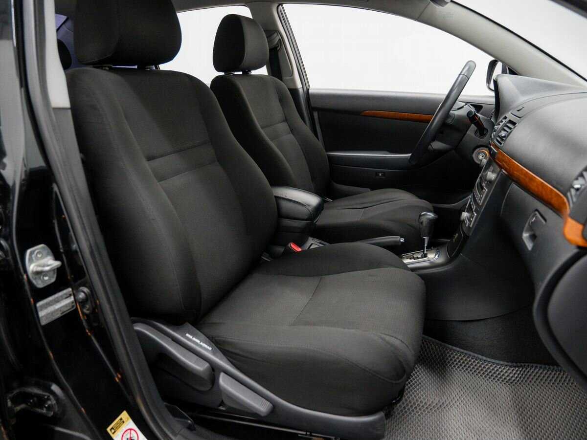 Toyota Avensis 2008 года с пробегом. Фото: #7