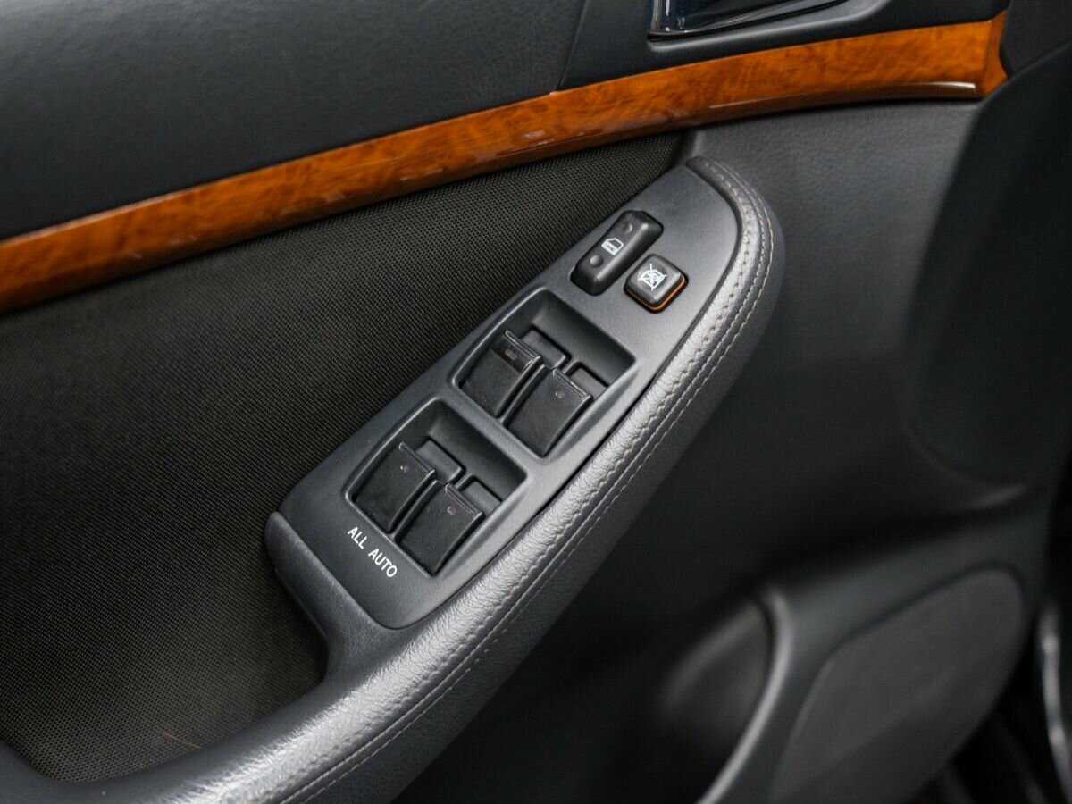 Toyota Avensis 2008 года с пробегом. Фото: #11