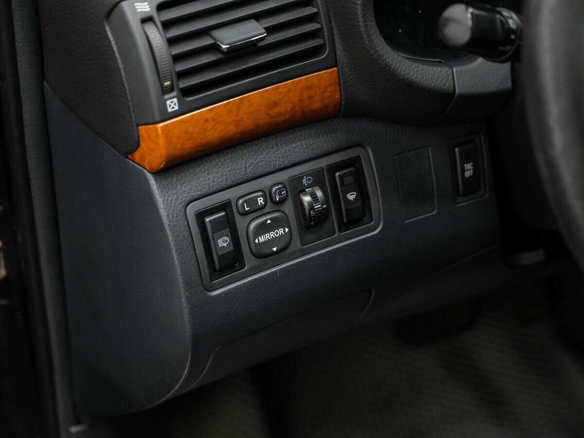 Toyota Avensis 2008 года с пробегом. Фото: #12