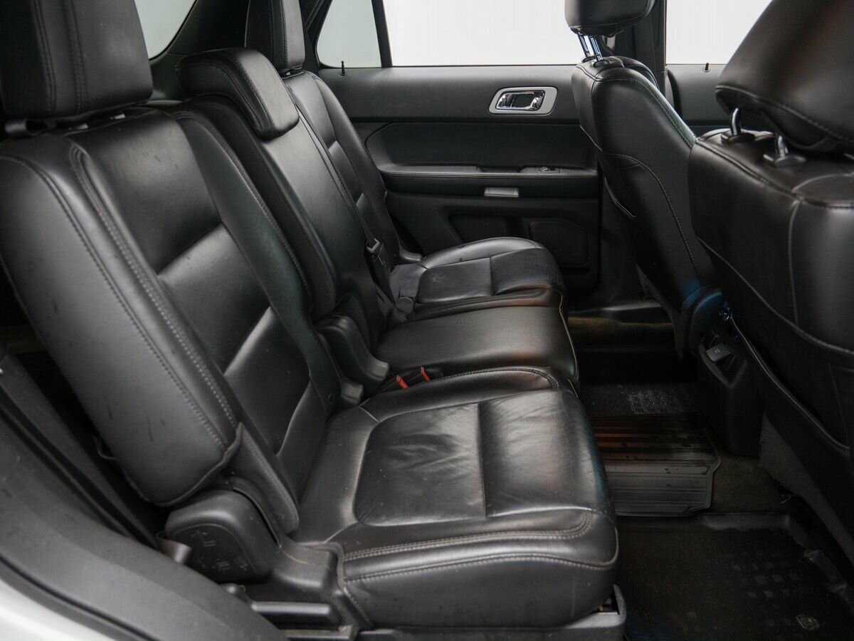 Ford Explorer 2013 года с пробегом. Фото: #8
