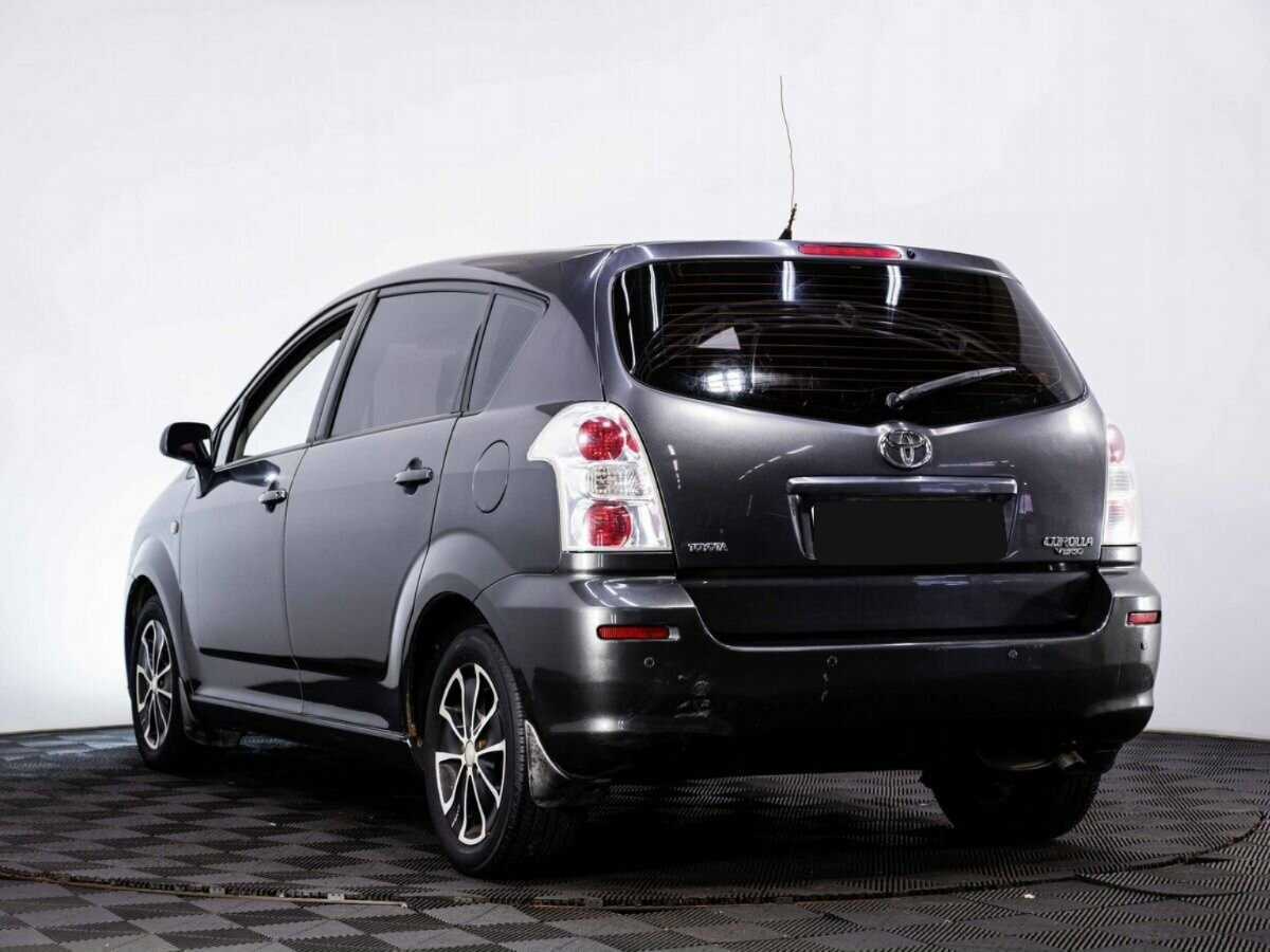 Toyota Corolla Verso 2008 года с пробегом. Фото: #3