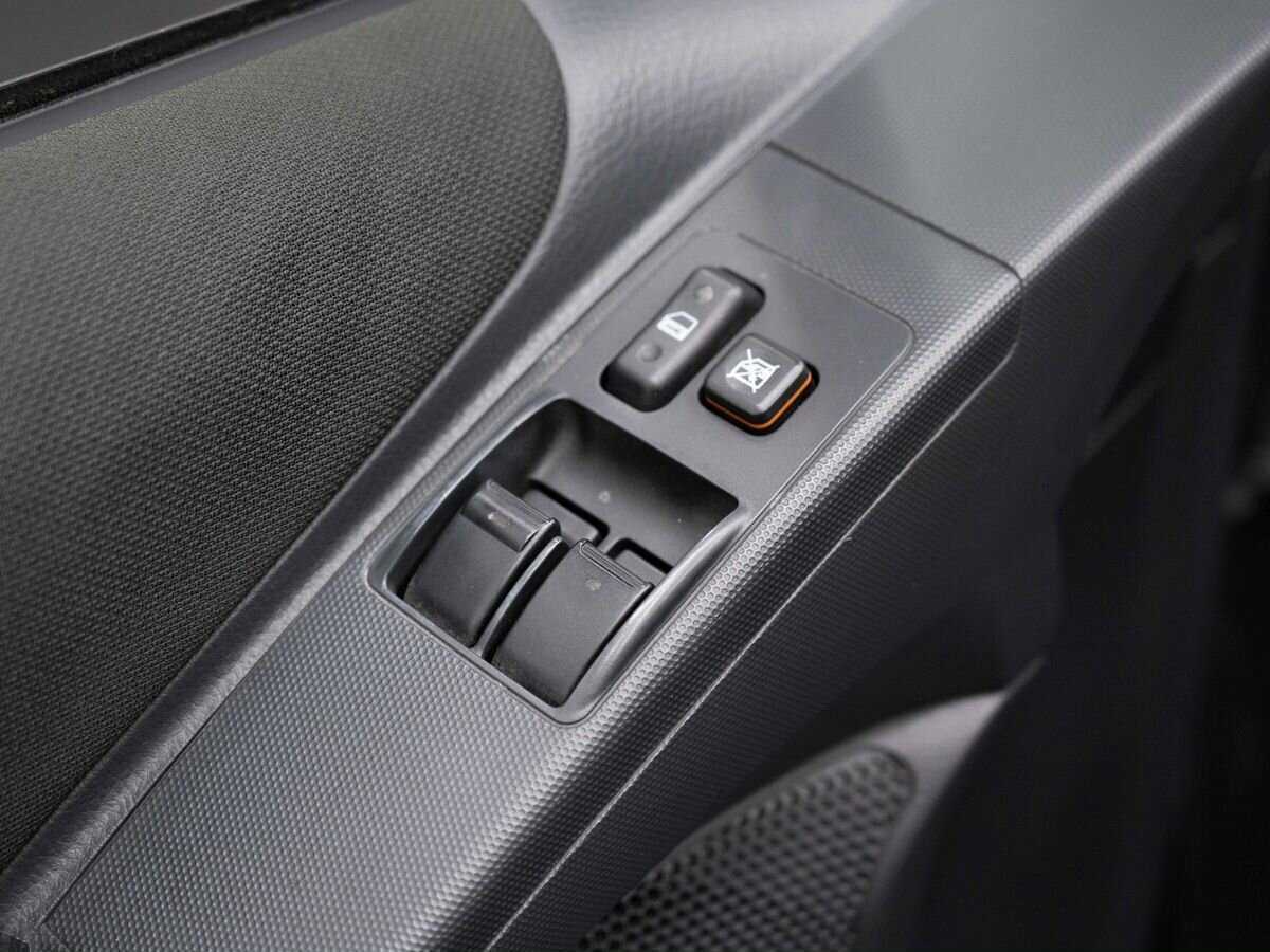 Toyota Corolla Verso 2008 года с пробегом. Фото: #15