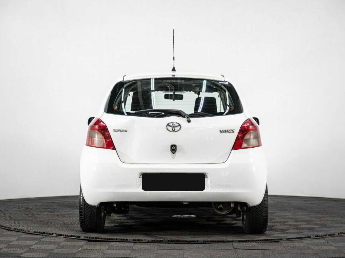 Toyota Yaris 2008 года с пробегом. Фото: #4