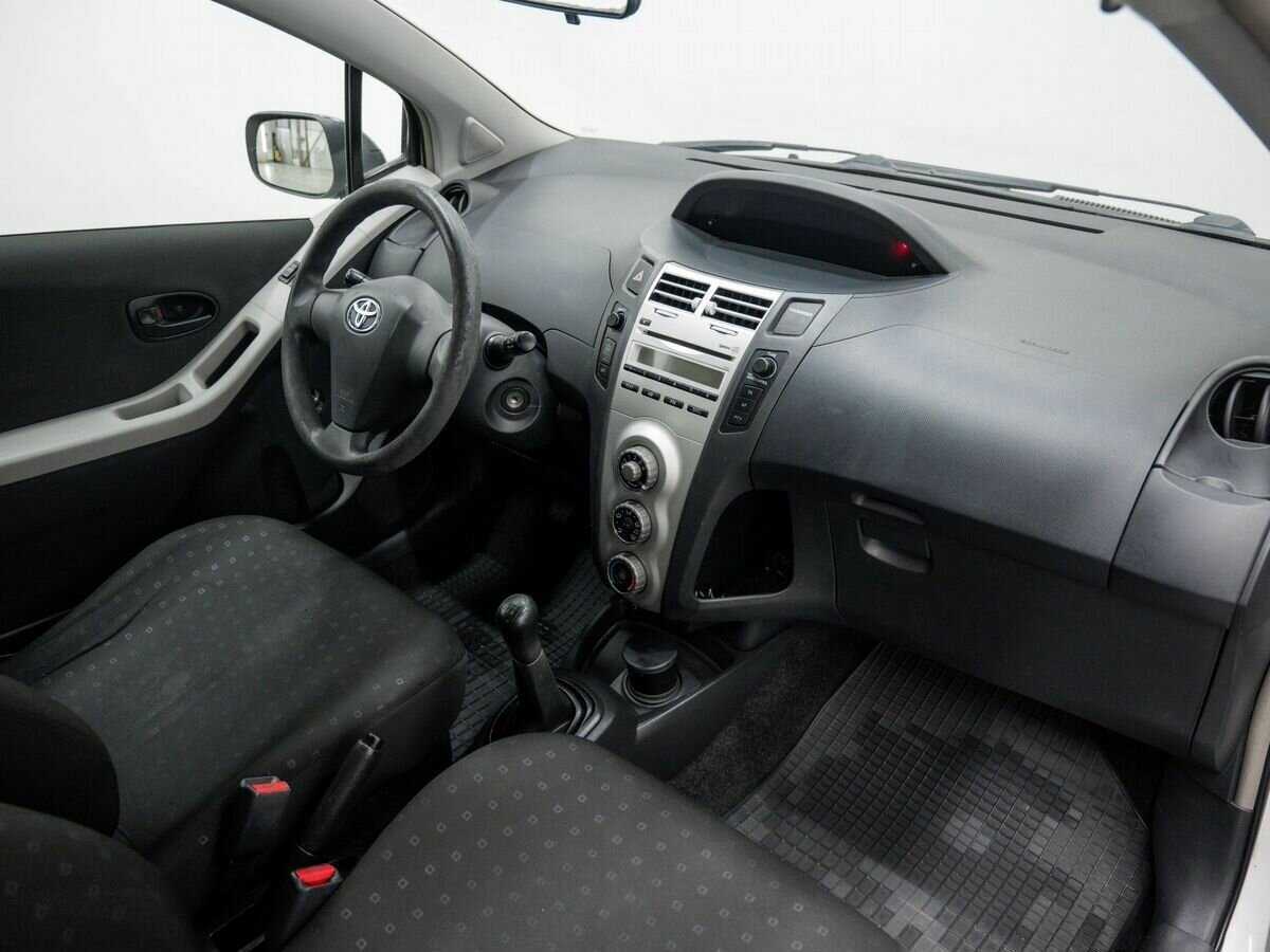 Toyota Yaris 2008 года с пробегом. Фото: #6