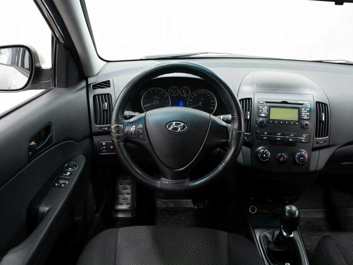 Hyundai i30 2010 года с пробегом. Фото: #13