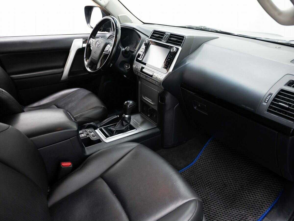 Toyota Land Cruiser Prado 2018 года с пробегом. Фото: #9