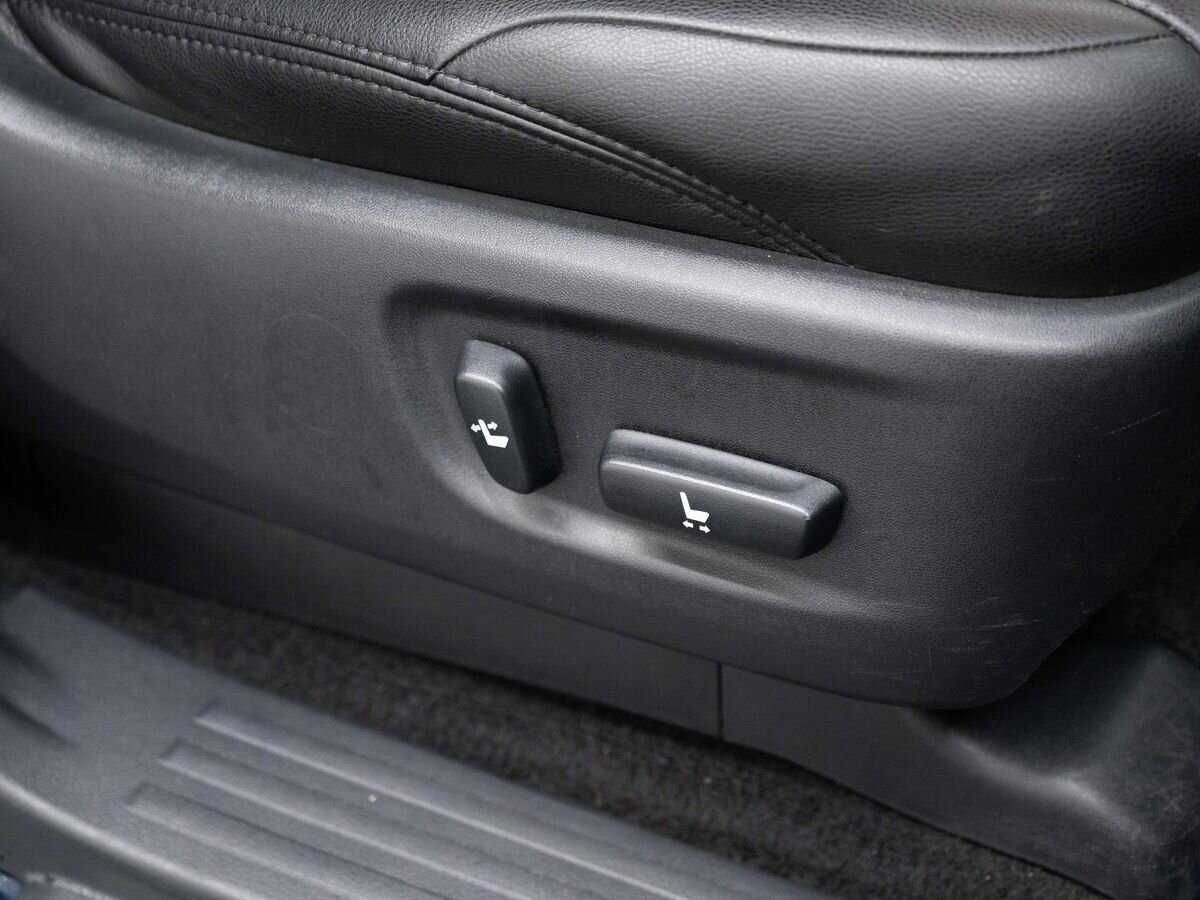 Toyota Land Cruiser Prado 2018 года с пробегом. Фото: #11