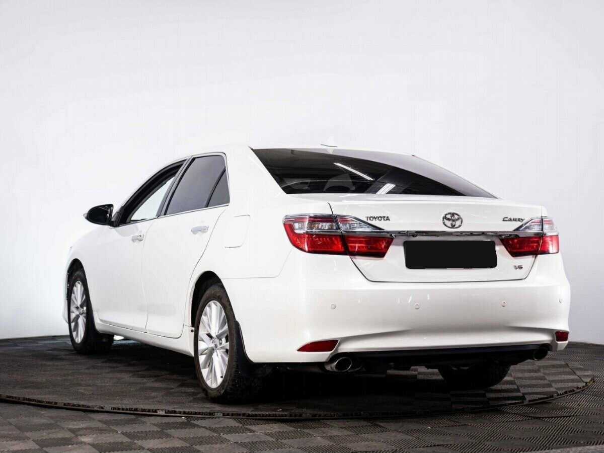 Toyota Camry 2014 года с пробегом. Фото: #3