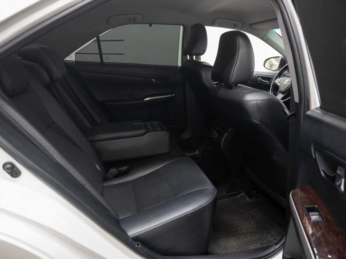 Toyota Camry 2014 года с пробегом. Фото: #9