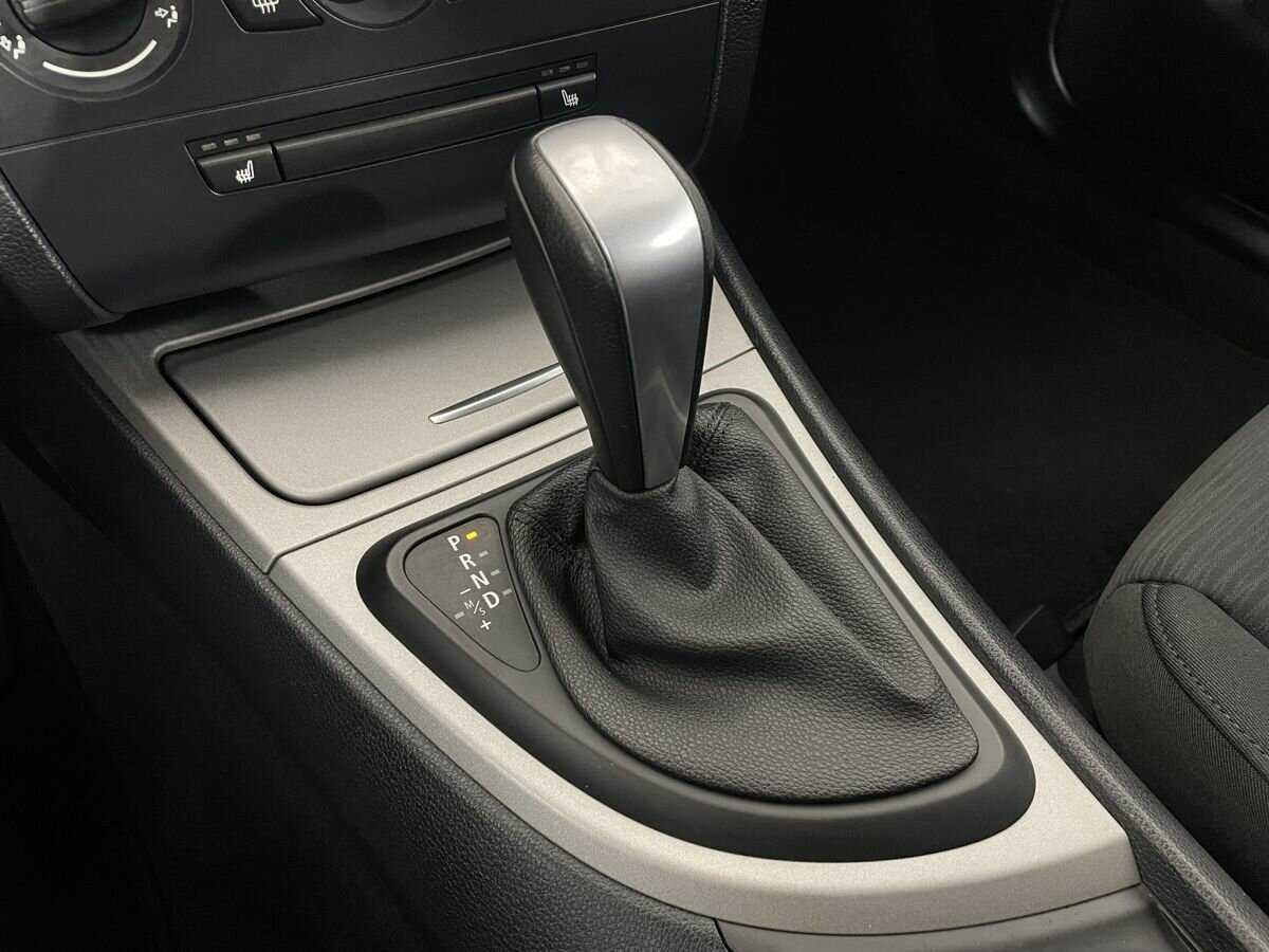 BMW 1 серии 2010 года с пробегом. Фото: #11