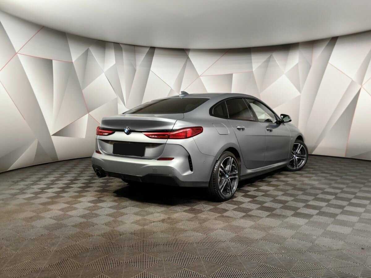 BMW 2 серии 2021 года с пробегом. Фото: #1