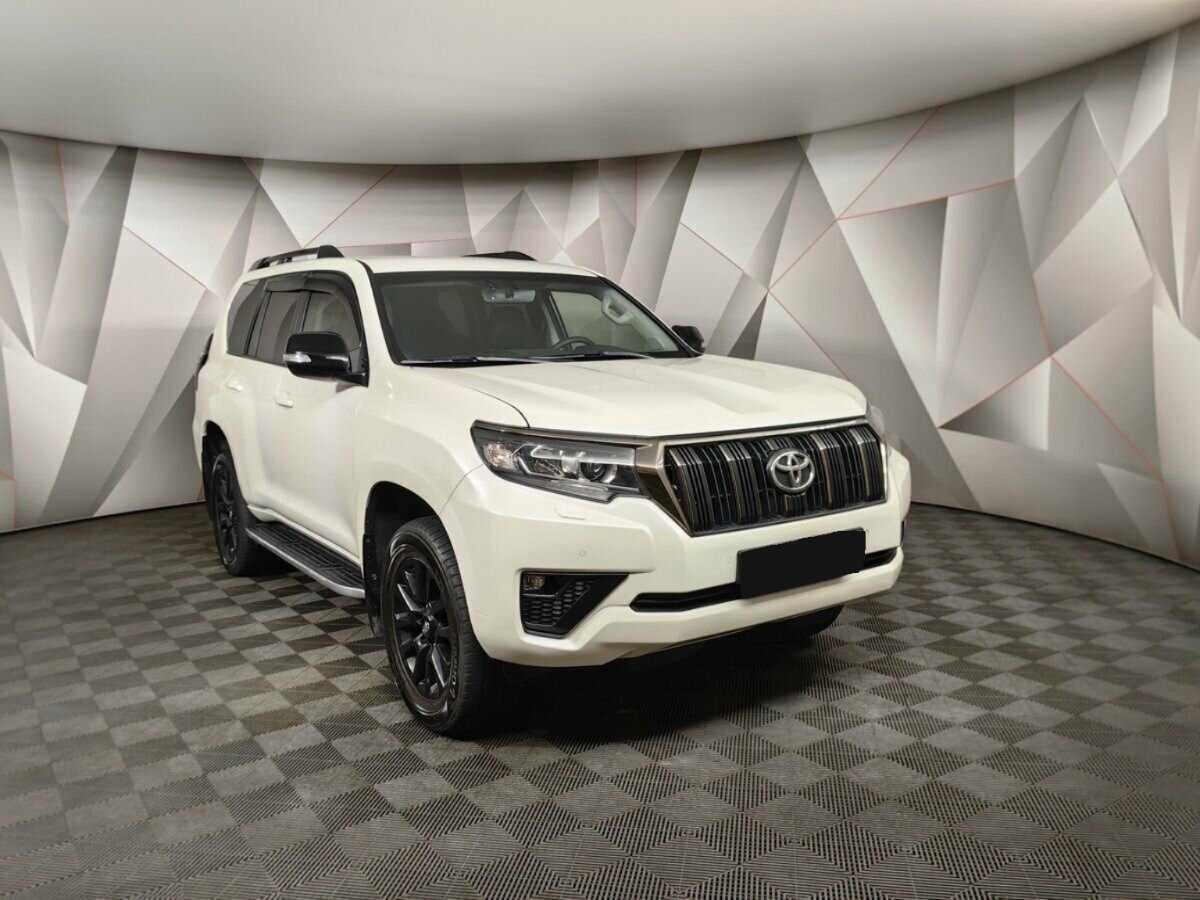 Toyota Land Cruiser Prado 2020 года с пробегом. Фото: #2