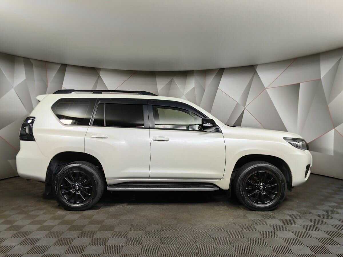 Toyota Land Cruiser Prado 2020 года с пробегом. Фото: #5