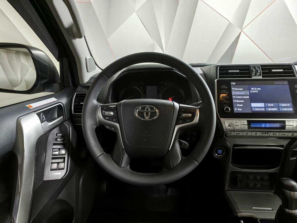 Toyota Land Cruiser Prado 2020 года с пробегом. Фото: #14