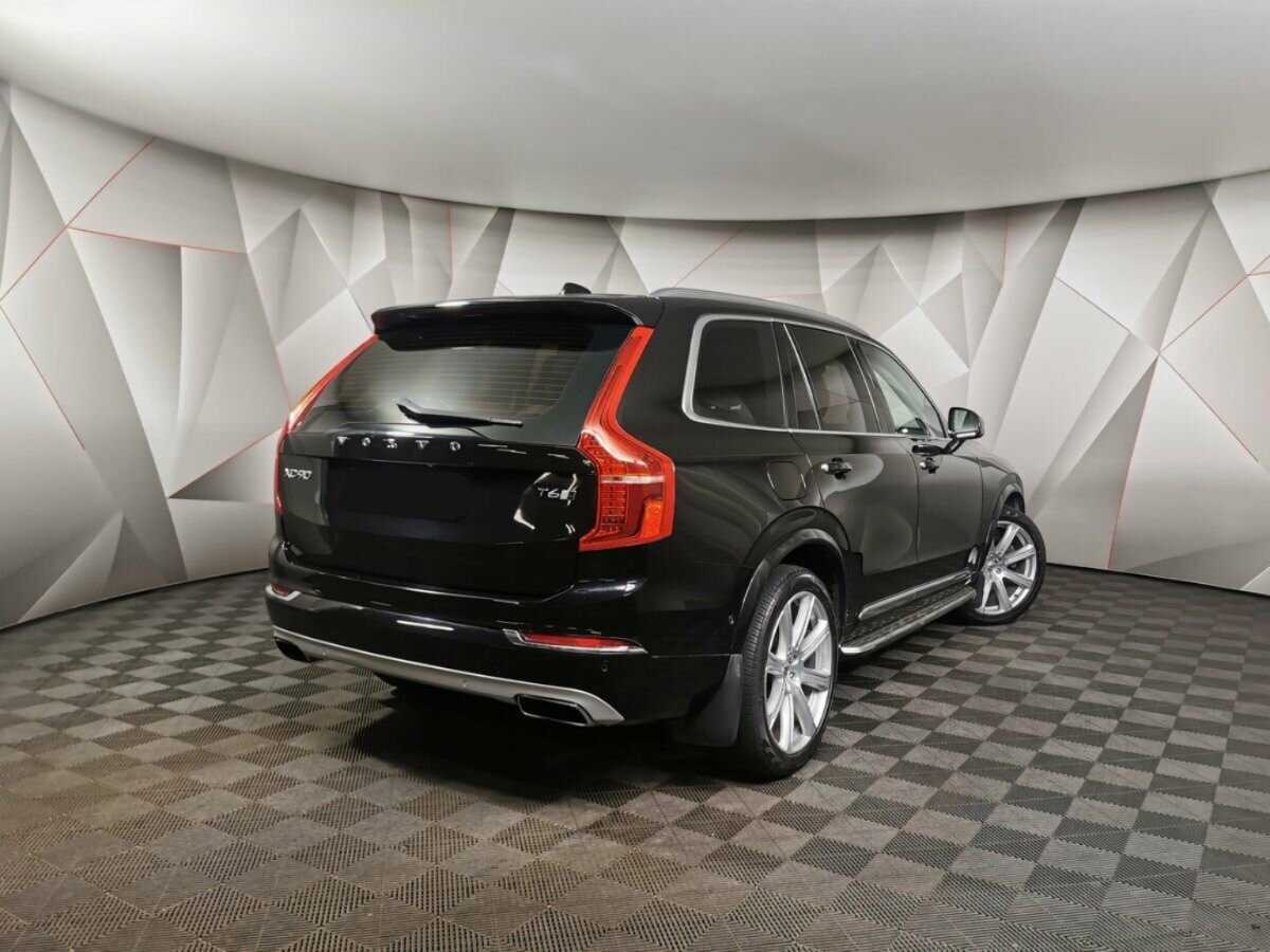 Volvo XC90 2015 года с пробегом. Фото: #1