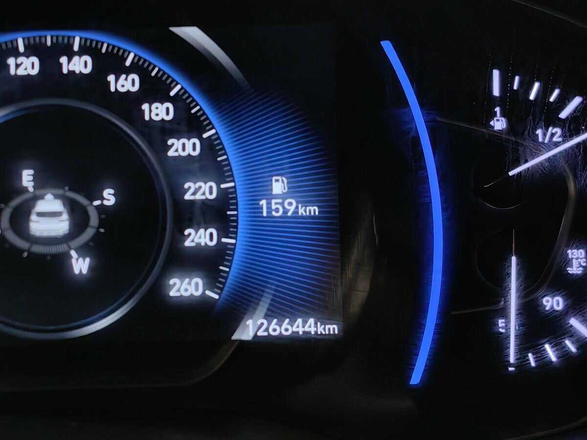 Hyundai Santa Fe 2019 года с пробегом. Фото: #15