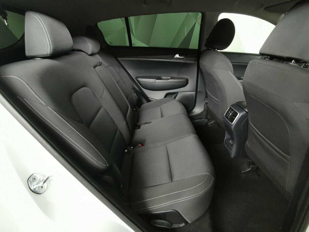 Б/У Киа Спортейдж 2017 года. Фото: #11