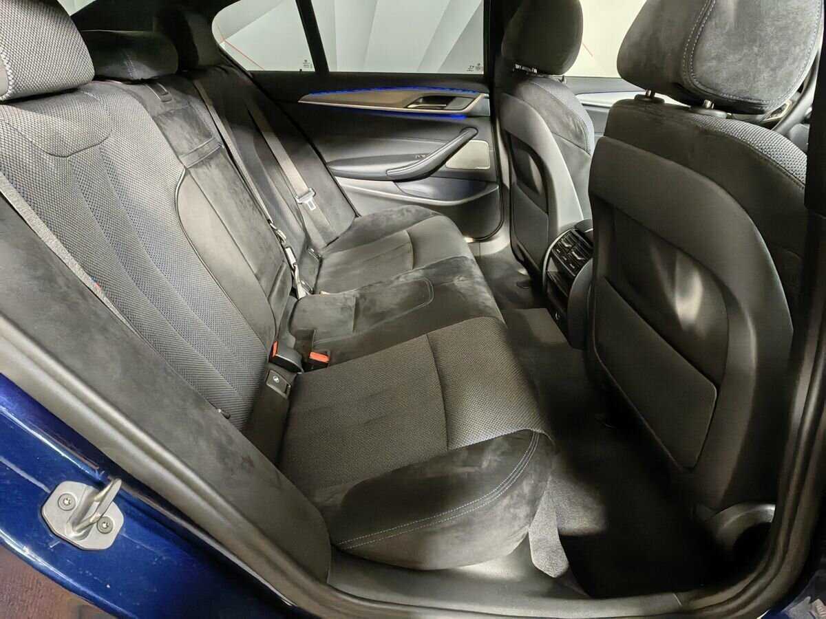 BMW 5 серии 2018 года с пробегом. Фото: #11