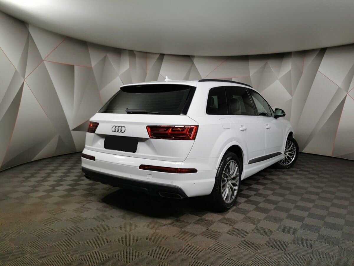 Audi Q7 2017 года с пробегом. Фото: #1