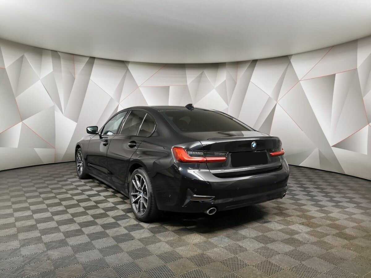 BMW 3 серии 2020 года с пробегом. Фото: #3