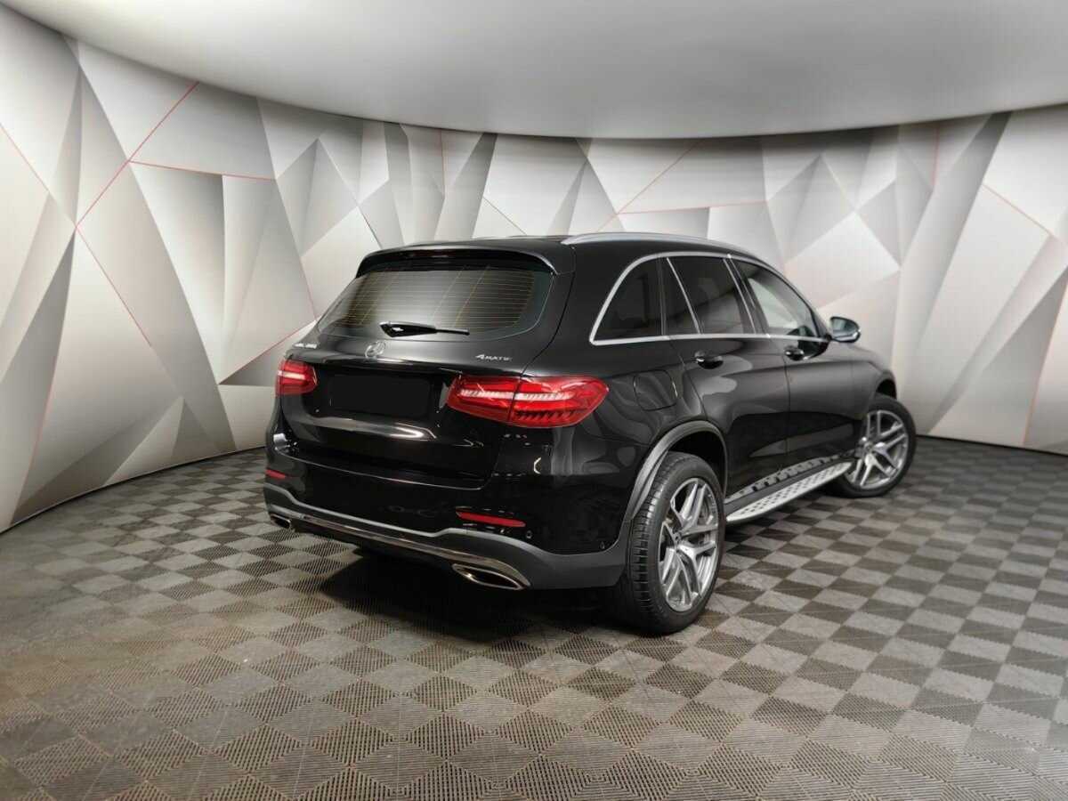 Mercedes-Benz GLC 2017 года с пробегом. Фото: #1