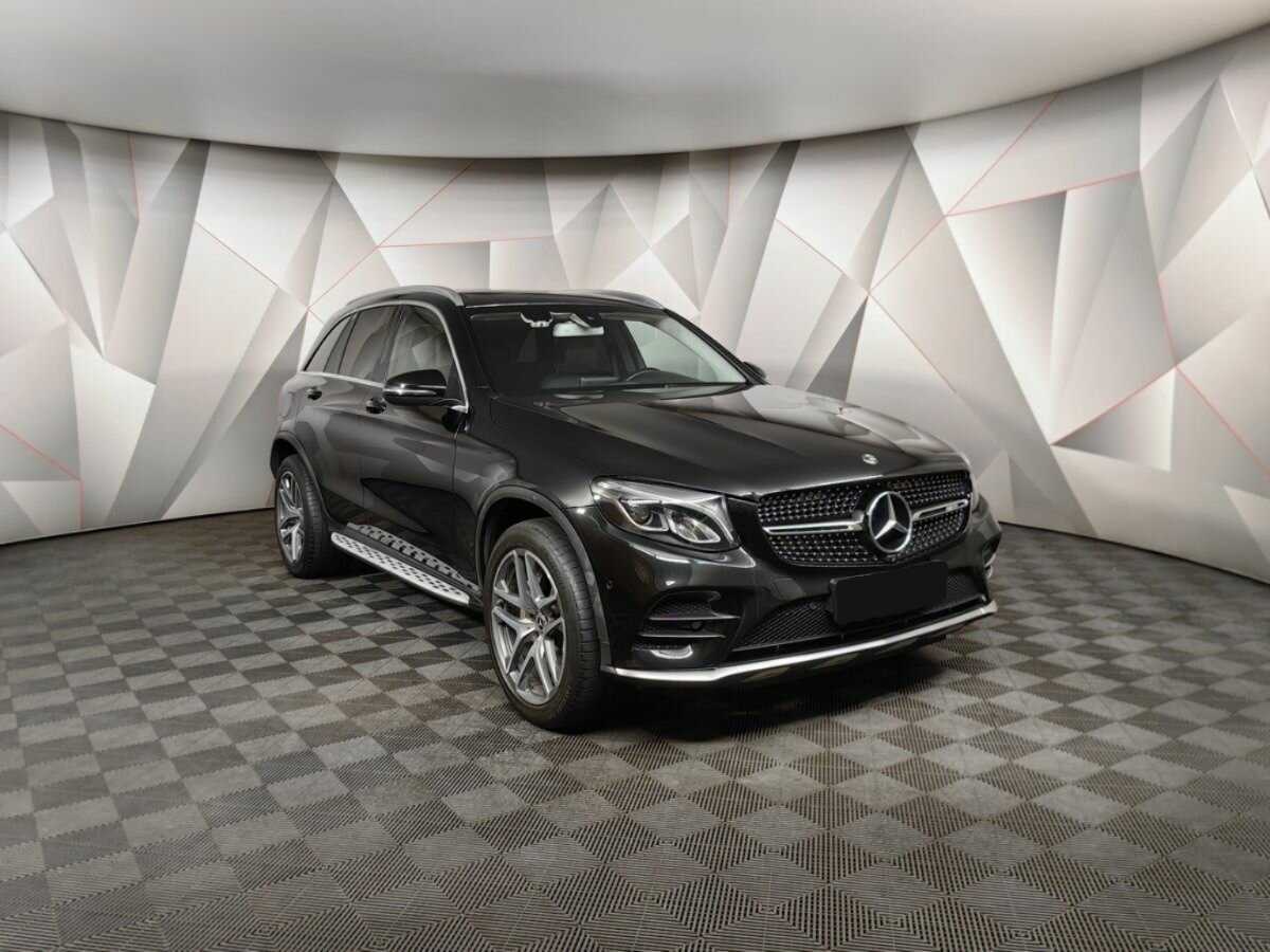 Mercedes-Benz GLC 2017 года с пробегом. Фото: #2