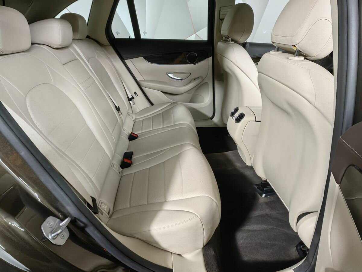 Mercedes-Benz GLC 2016 года с пробегом. Фото: #11