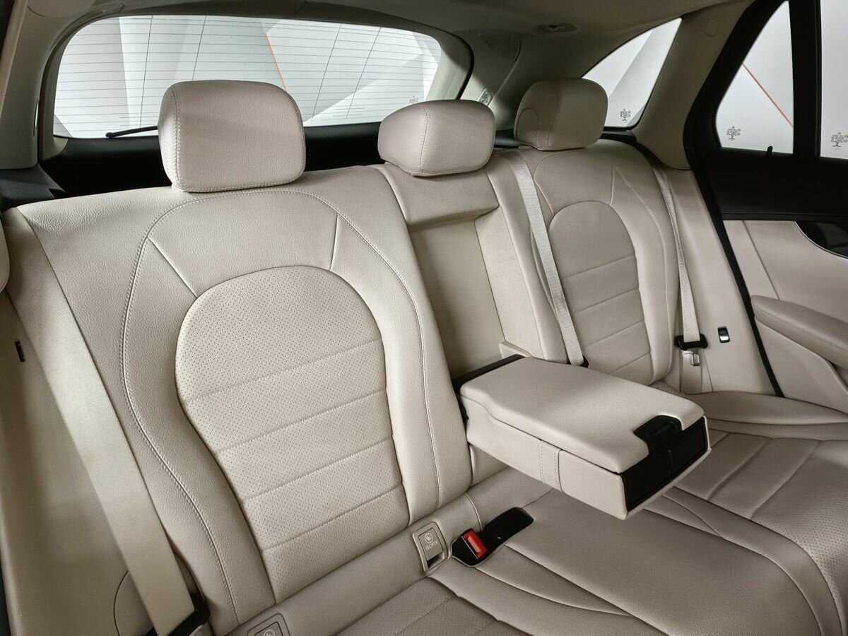 Mercedes-Benz GLC 2016 года с пробегом. Фото: #12