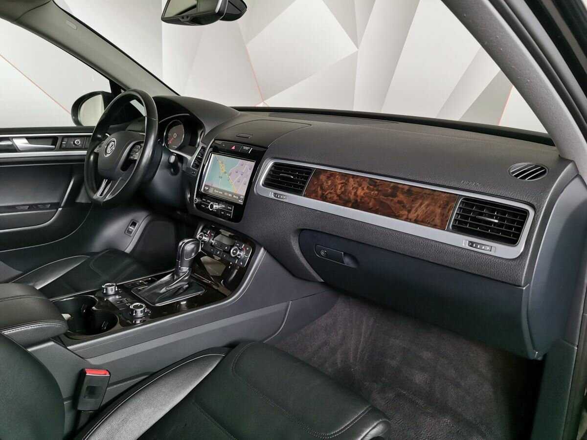 Volkswagen Touareg 2011 года с пробегом. Фото: #8