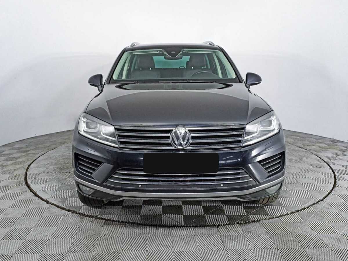 Volkswagen Touareg 2016 года с пробегом. Фото: #1