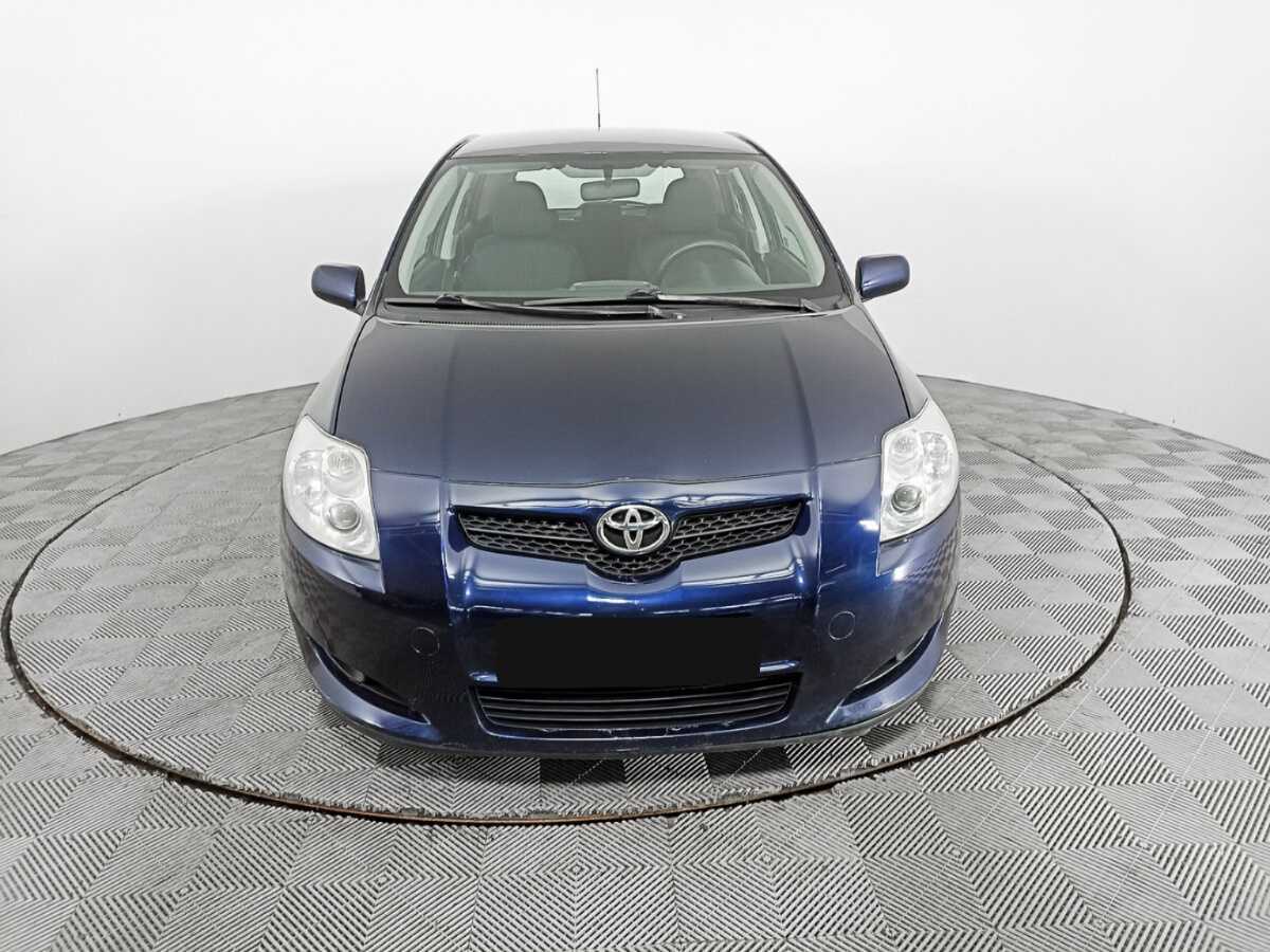 Toyota Auris 2008 года с пробегом. Фото: #1